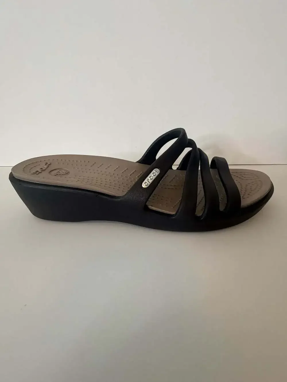 Crocs Rhonda Wedge Strappy Sandals 8